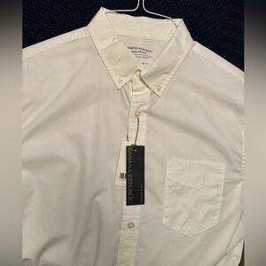 NEW! Banana Republic Men's Crisp White Button-Down Slim Untucked Shirt
